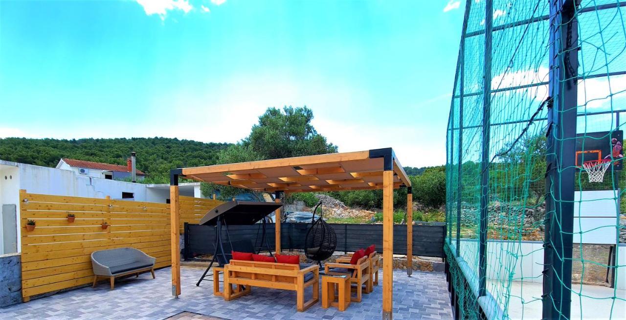 Villa Freya - Vacation House Slatine Eksteriør billede
