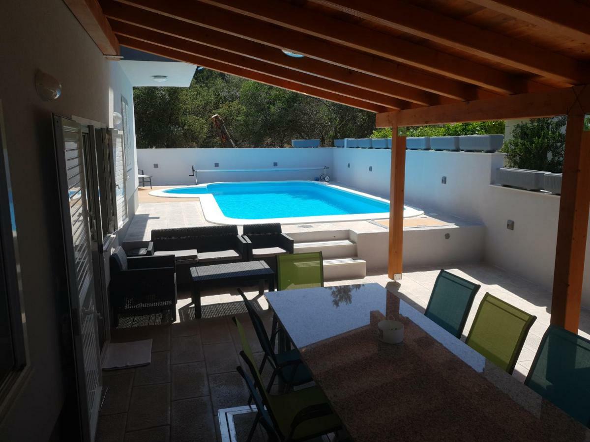 Villa Freya - Vacation House Slatine Eksteriør billede