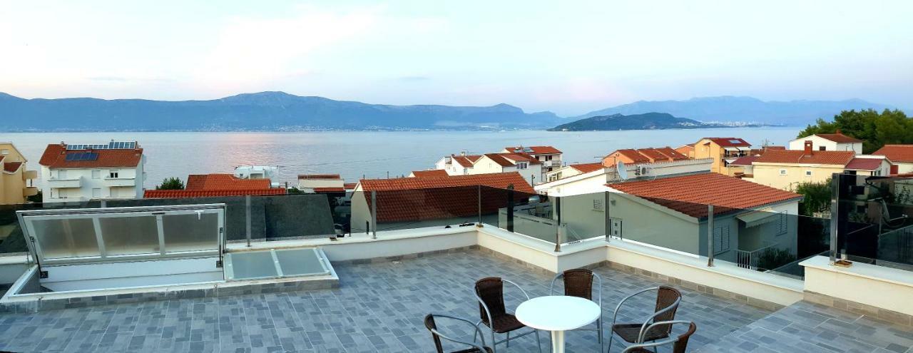 Villa Freya - Vacation House Slatine Eksteriør billede